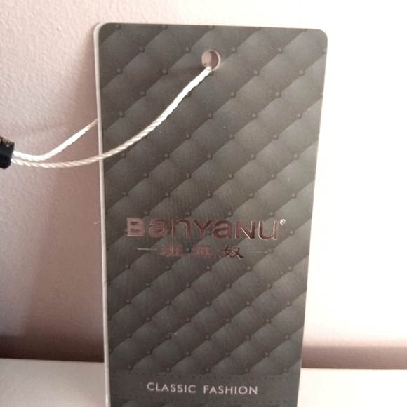 NWT Faux Croc Black Patent 3 in 1 Clutch - Picture 4 of 13